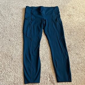Lululemon navy leggings 10
